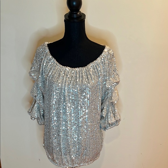 CeCe Sequin Top - Picture 3 of 10